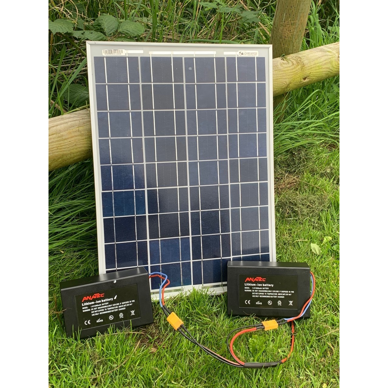 Anatec Lithium Battery Solar Charger