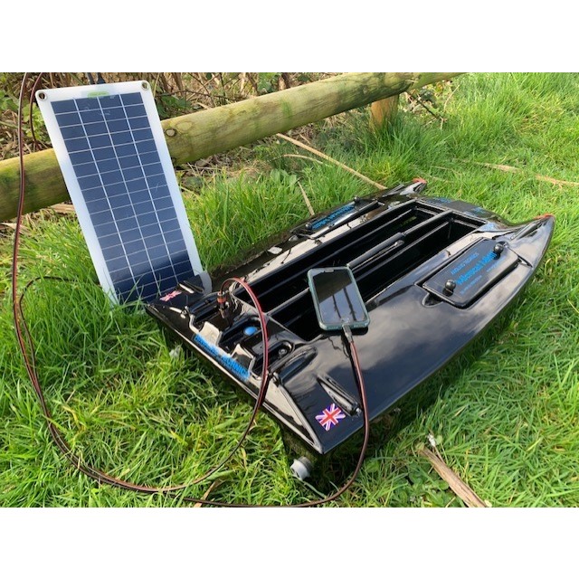 microcat bait boat